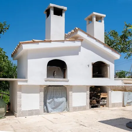 Trulli Con Piscina Privata Il Torchio דירה *