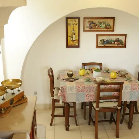 Trulli Con Piscina Privata Il Torchio דירה